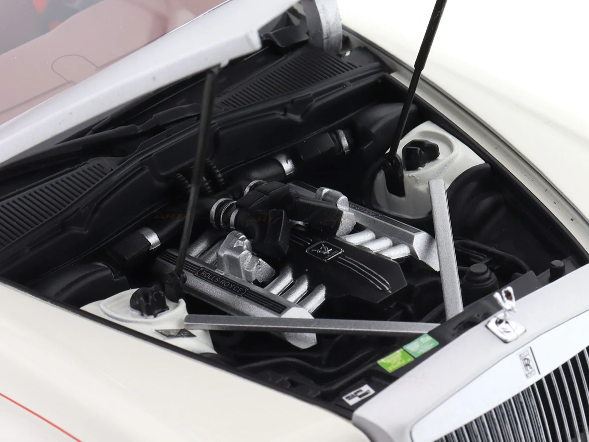 Rolls-Royce Phantom Drophead Coupe white 1:18 Kyosho licensed premium diecast scale model car collectible - Image 17
