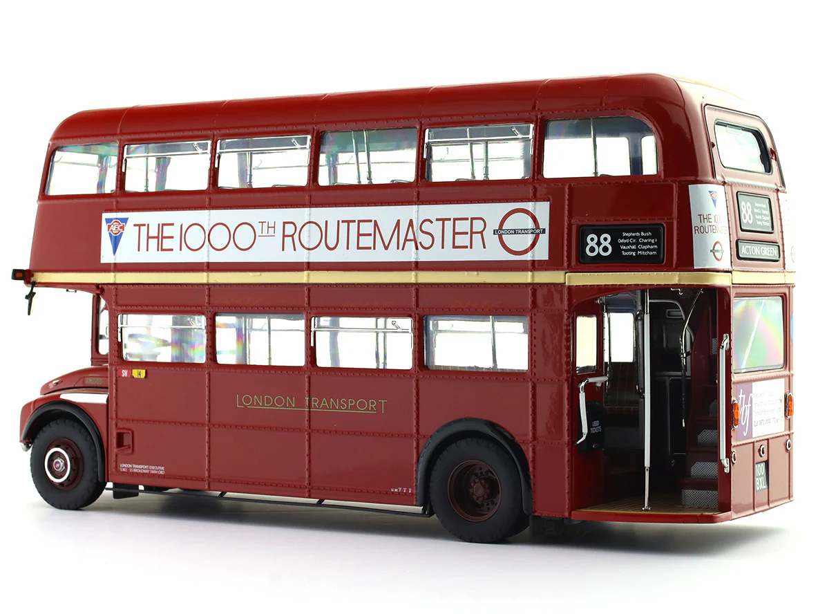 Routemaster RM1000 100 BXL 1:24 Sunstar Diecast Scale Model Bus Collectible - Image 3