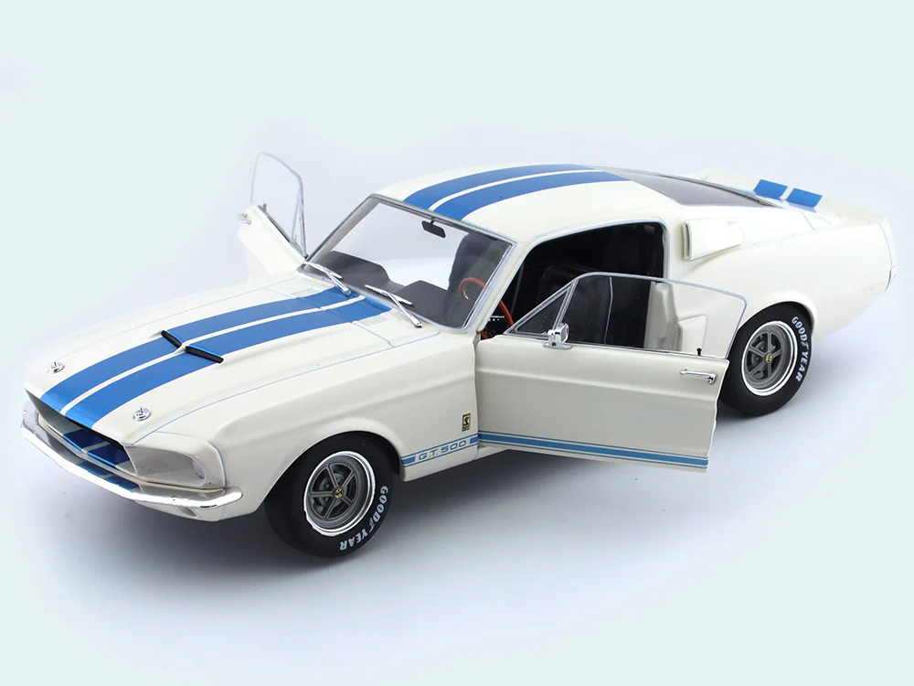 Solido 1:18 1967 Shelby Mustang GT500 white diecast Scale Model collectible - Image 15
