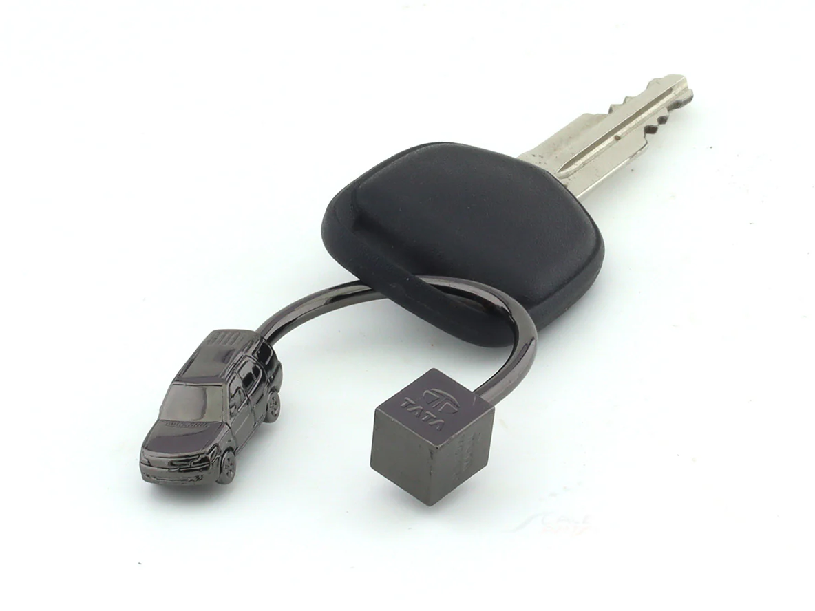 Tata Safari Storme diecast keychain Official Licensed product - Image 3
