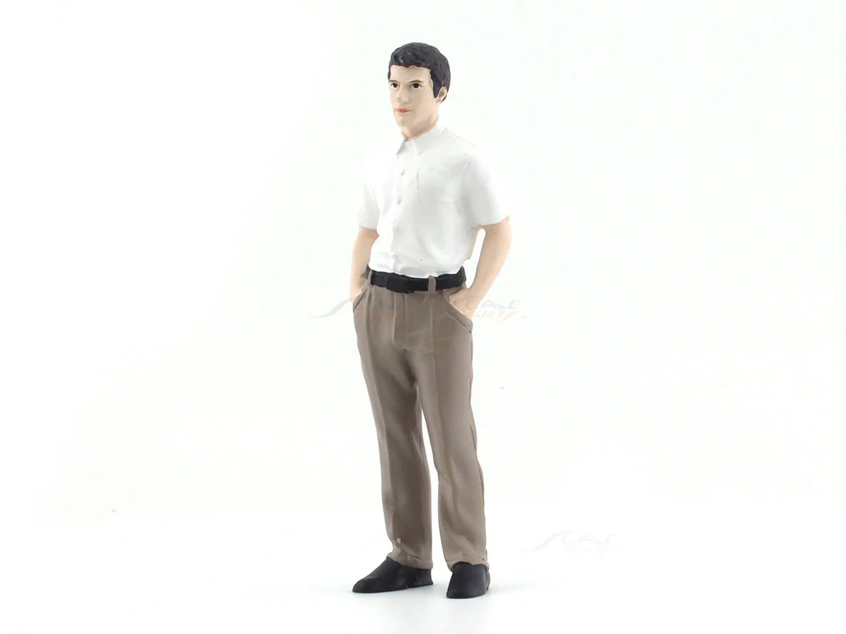 The Dealership Customer I 1:18 American Diorama Figure for scale models - Image 2