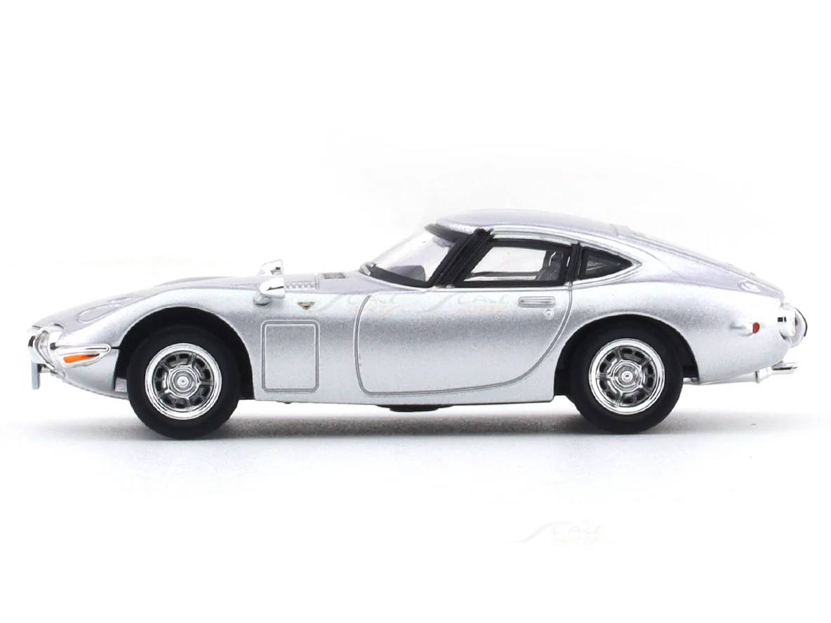 Toyota 2000GT silver 1:64 LCD Models diecast scale model car miniature - Image 2