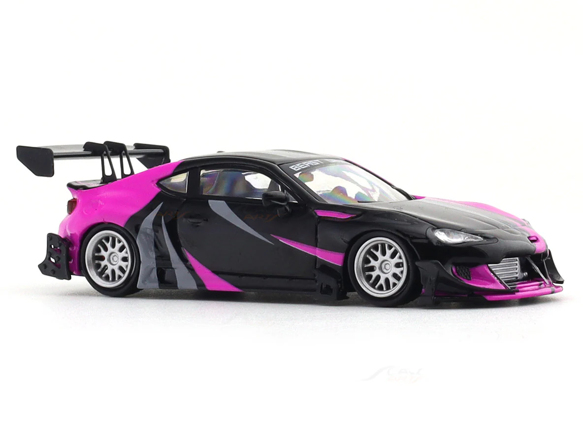 Toyota GT86 with figure 1:64 TimeMicro diecast scale model car miniature - Image 7