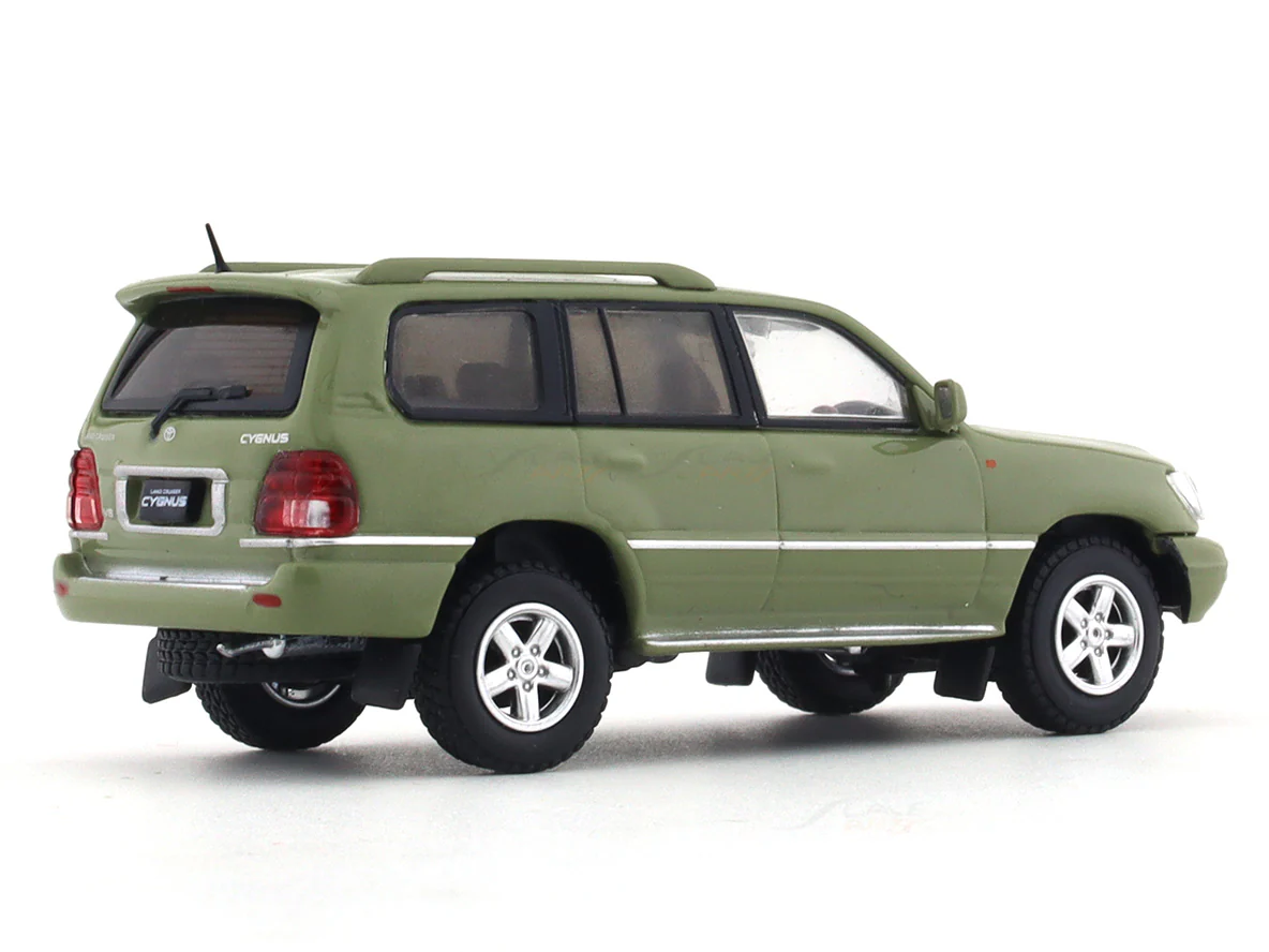 Toyota Land Cruiser Cygnus green 1:64 GCD diecast scale model miniature car - Image 4
