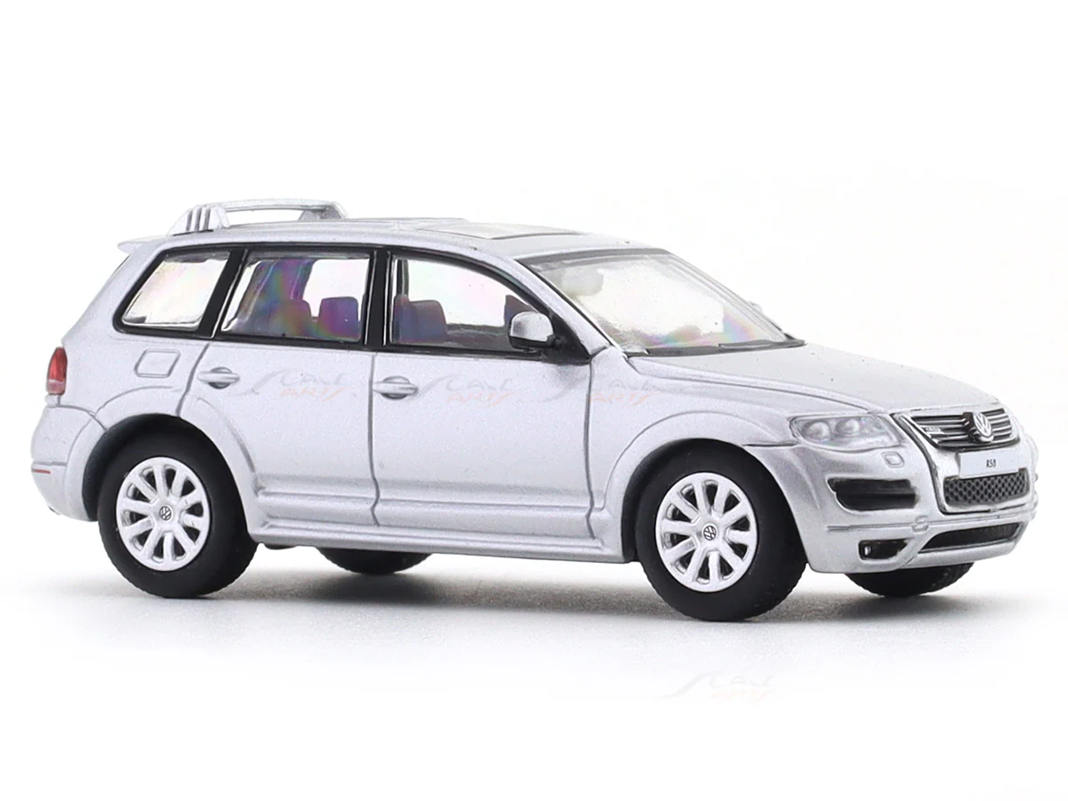 Volkswagen Toureg Silver 1:64 Shadow diecast scale model car miniature collectible - Image 6
